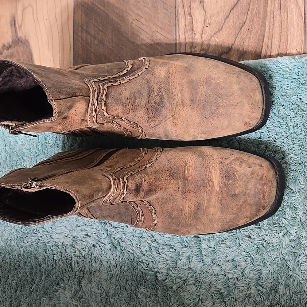 BedStu  distressed mens boots